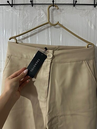 Trendyol & Milla Deri Pantolon