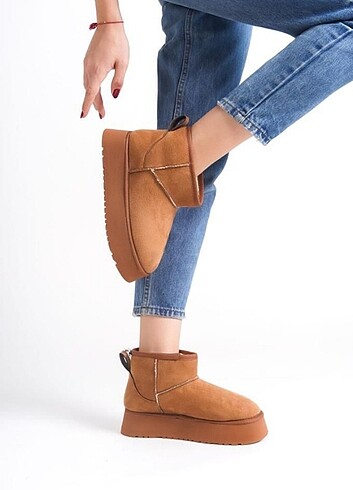 Diğer Ugg bot