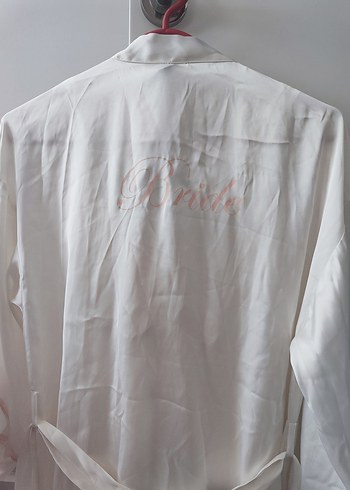 xs Beden bride yazılı sabahlık