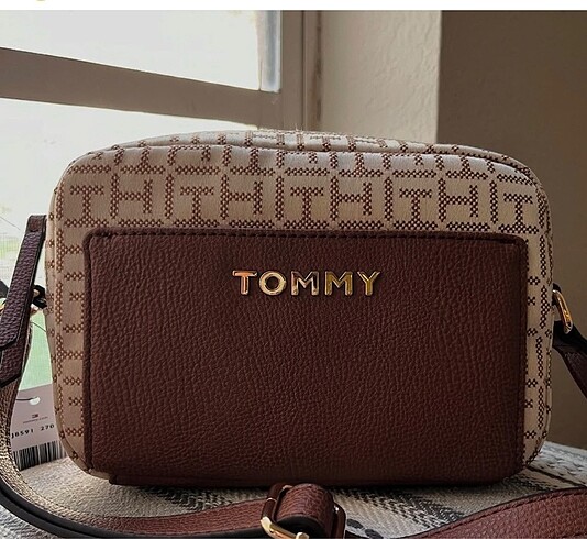 Tommy Hilfiger Çanta