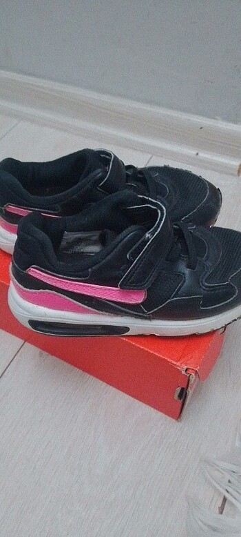 Nike Nike ayakkabı 
