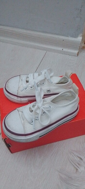 Converse 