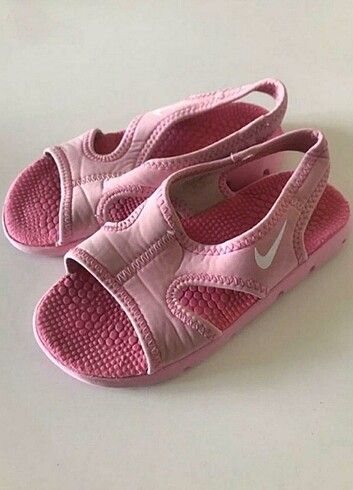 27 Beden Nike sandalet 27 numara