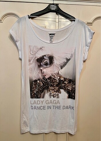Zara T- Shirt - Yeni