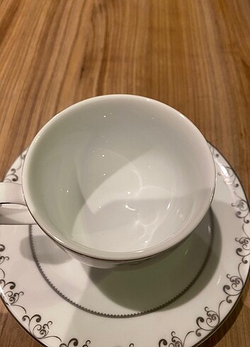 Beden beyaz Renk Nescafe Bardagı