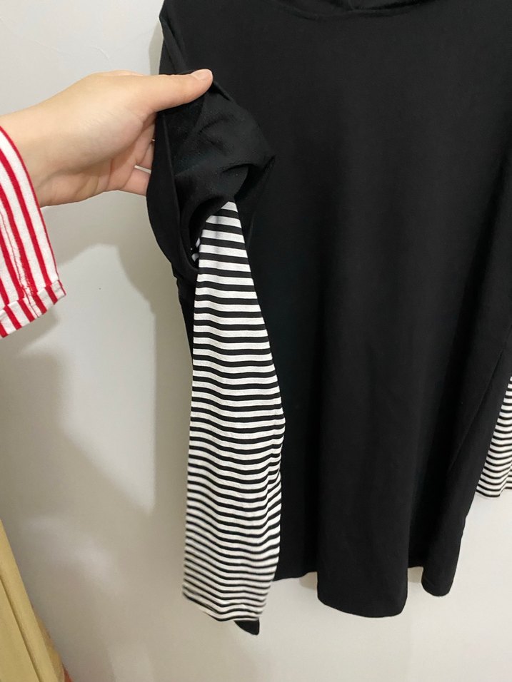 Siyah Kapüşonlu Uzun Kollu Oversize Sweatshirt - Görsel 2