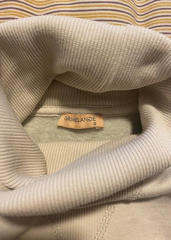 Diğer Beyaz Boğazlı Salaş Sweatshirt