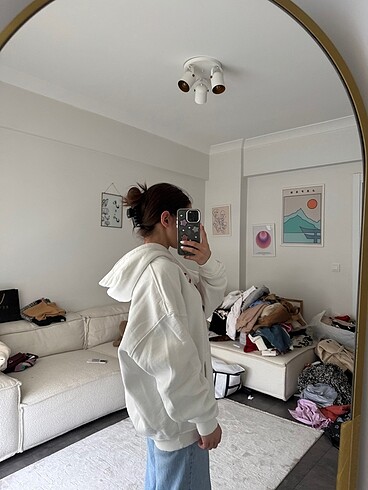 xl Beden beyaz Renk Sweattt kirazlı