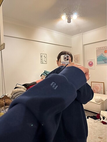 l Beden Pull bear sweat