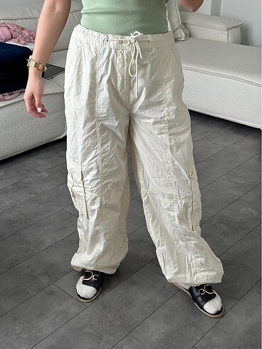Kargo Cepli Paraşüt Pantolon