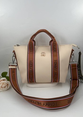 Tommy Hilfiger Bej Deri Kadın Çanta