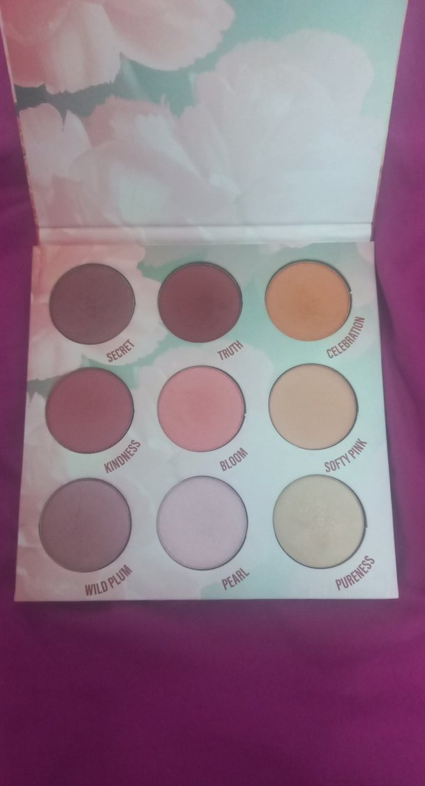 Brooklyn Bloom with Grace Pastel Far Paleti - Görsel 3