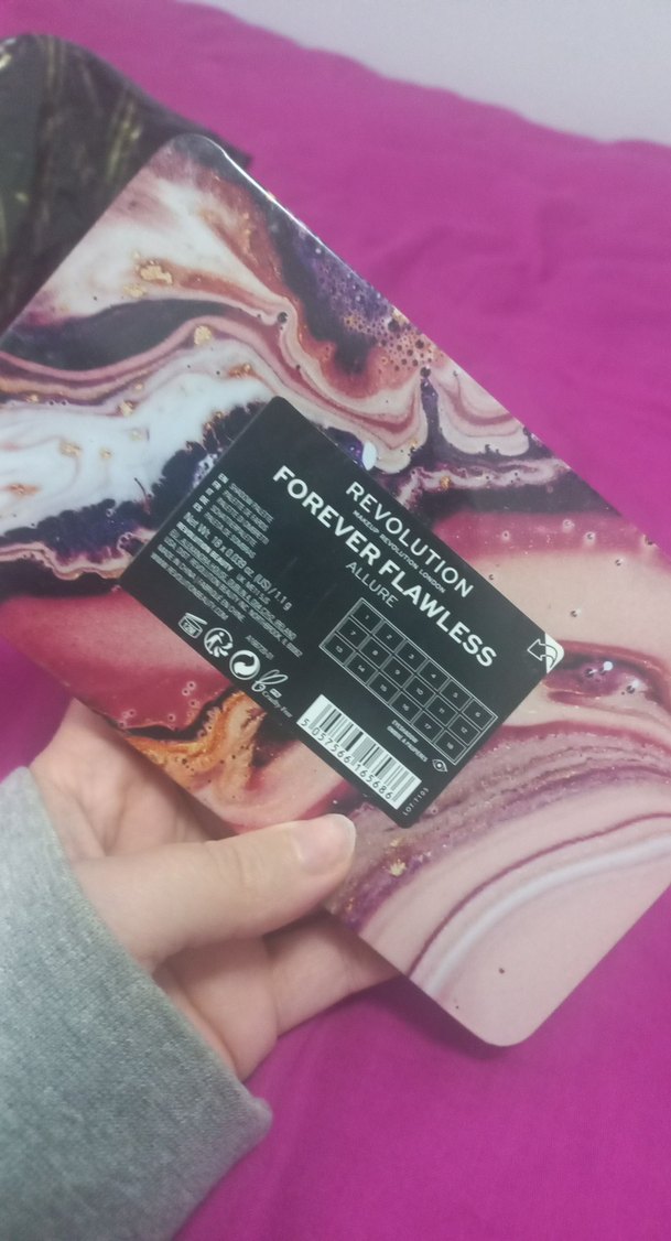 Revolution Göz Farı Paleti - Görsel 5