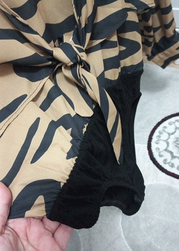 Desenli Uzun Kollu Bluz - Görsel 4