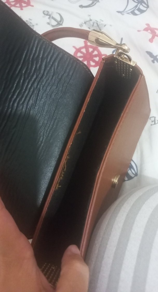 Kahverengi Deri Tokalı Kadın Çanta - Görsel 4