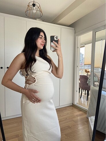 Zara Krem rengi yanı pencereli zara elbise