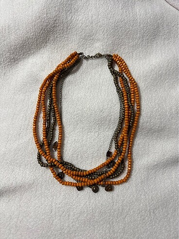 Accessorize kolye