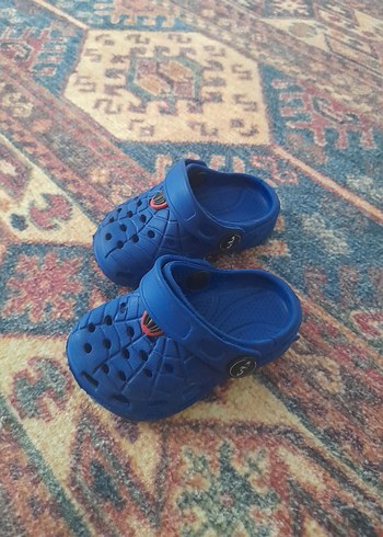 Mavi Erkek Çocuk Kaydırmaz Terlik Velcro