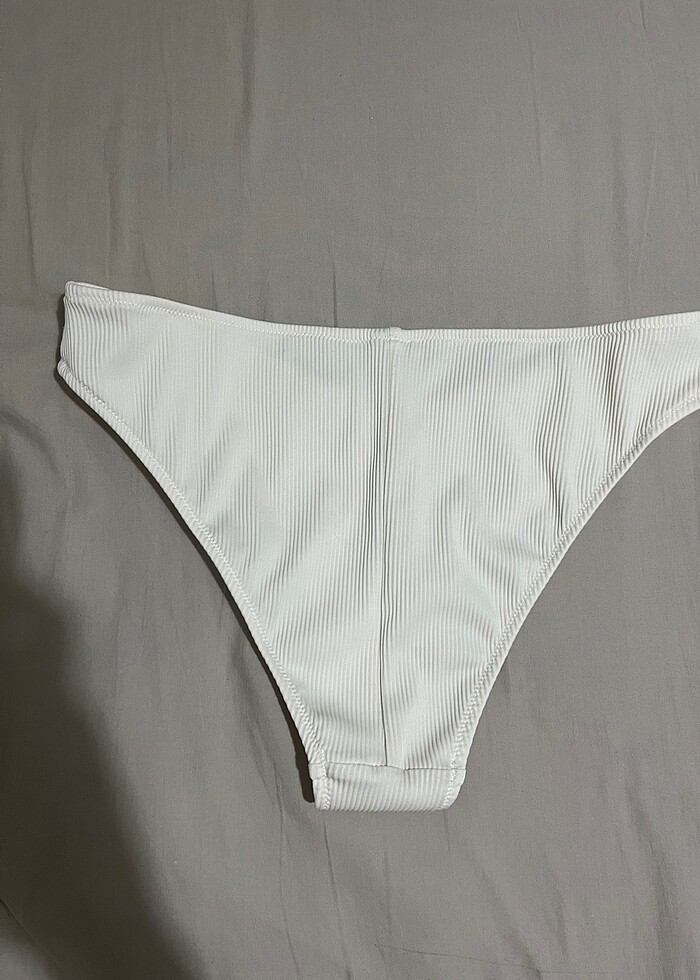 Bikini altı - Görsel 2