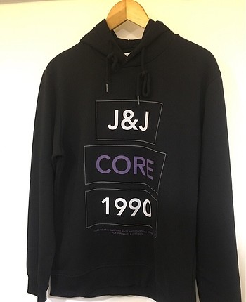 JACK & JONES
