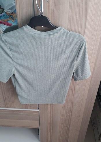 Kadın Gri Kısa Kollu Crop Top - Görsel 4