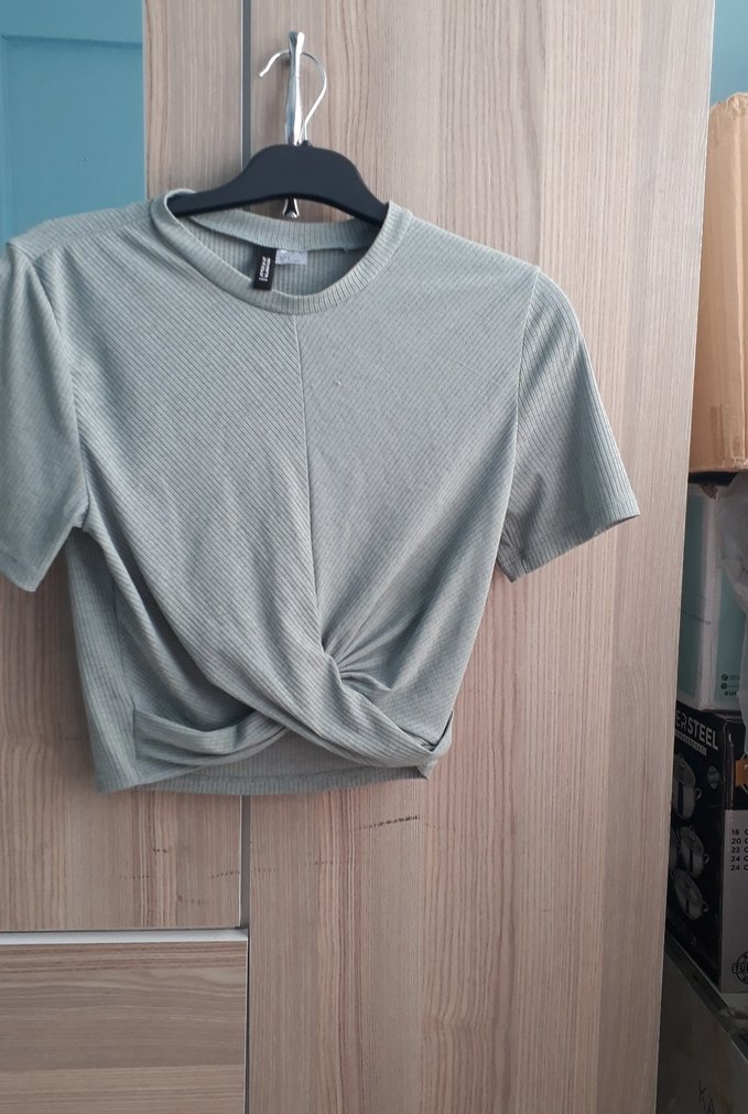 Kadın Gri Kısa Kollu Crop Top - Görsel 3