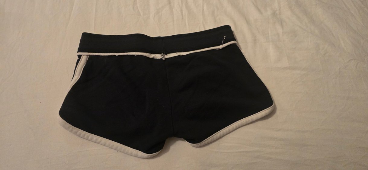 Abercrombie Kadın Siyah Kemerli Mini Şort L Beden - Görsel 2