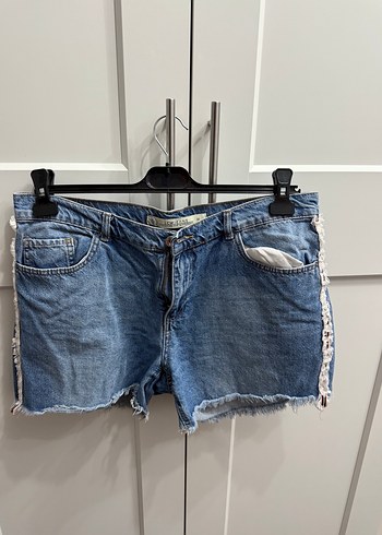 Gevşek Kesim Mini Kot Şort