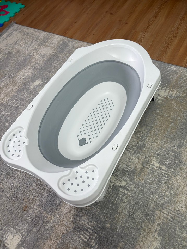 Katlanabilir Beyaz ve Gri Banyo Matı küvet - Görsel 2