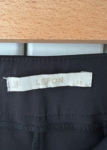 Diğer Yanlarda pul şerit detaylı palazza pantolon
