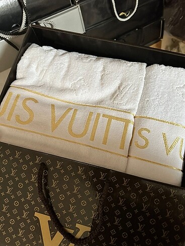 Louis Vuitton Havlu