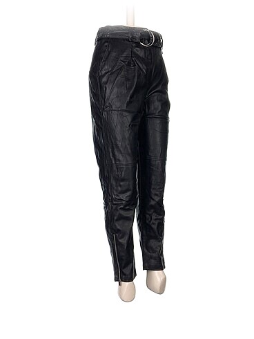 Bershka Bershka Kumaş Pantolon %70 İndirimli.