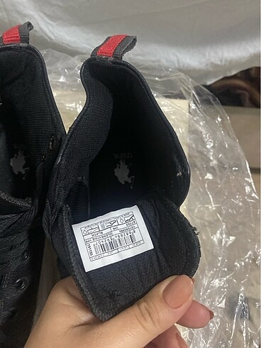 37 Beden us polo deri converse