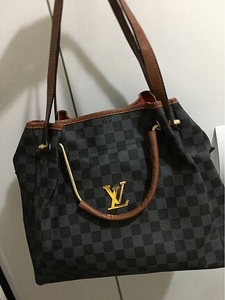 Louis Vuitton Çanta