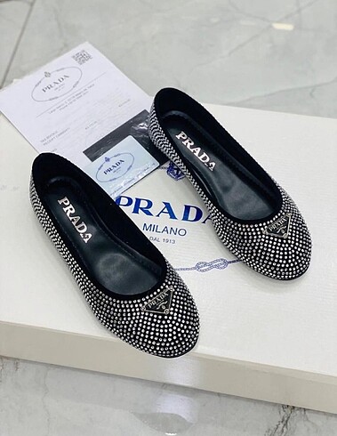 38 Beden Prada Babet