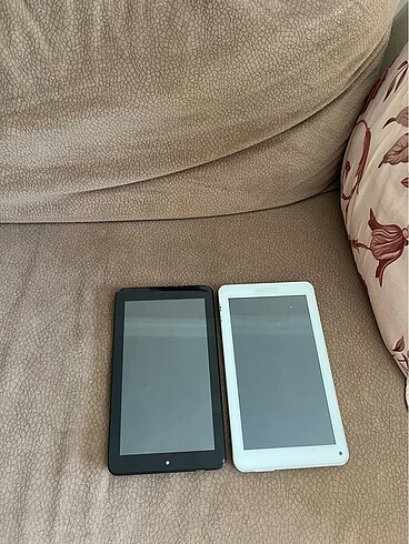 İki adet tablet