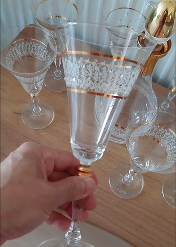 Altın Detaylı Cam Şarap Kadeh Seti - Görsel 3