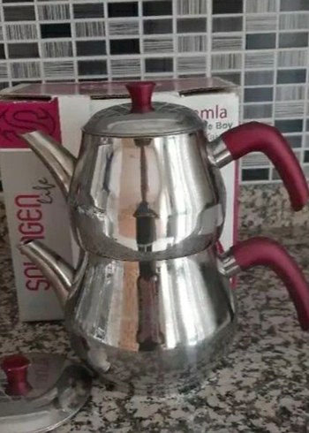 Kırmızı Saplı Çelik Çaydanlık - Görsel 2