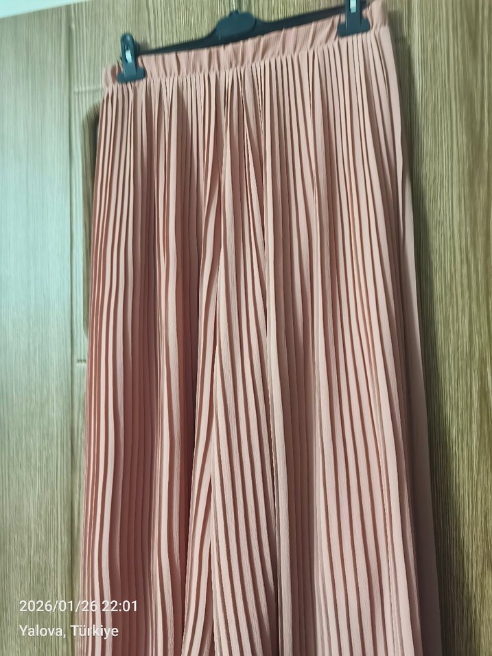 ASTARLI ŞİFON PANTOLON ETEK - Görsel 4