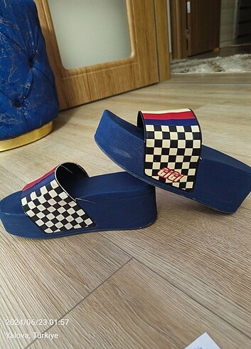 TOMMY YÜKSEK TABAN TERLİK 