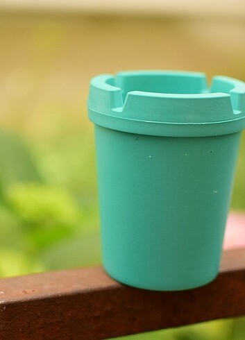 Diğer Plastik Kokusuz Küllük - Söndürmeden At