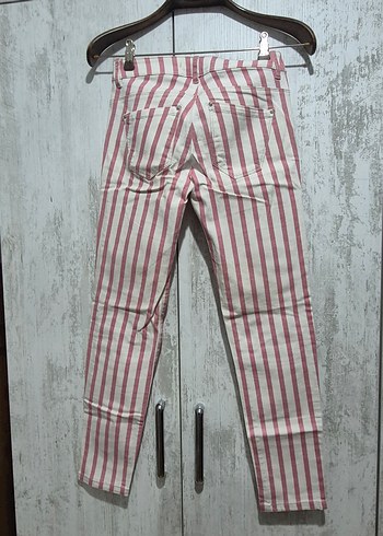 Düğmeli Çizgili Kadın Pantolon - Görsel 2