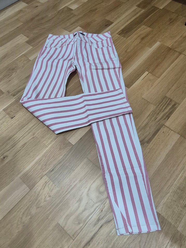 Düğmeli Çizgili Kadın Pantolon - Görsel 3