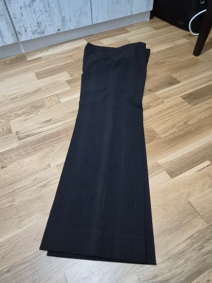 Siyah Kadın Kumaş Pantolon, Pilili, Ofis Stili - Görsel 2