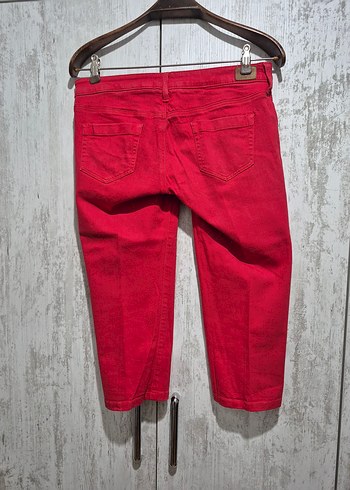 Kırmızı Mini Denim Kemerli Kadın Pantolon - Görsel 2