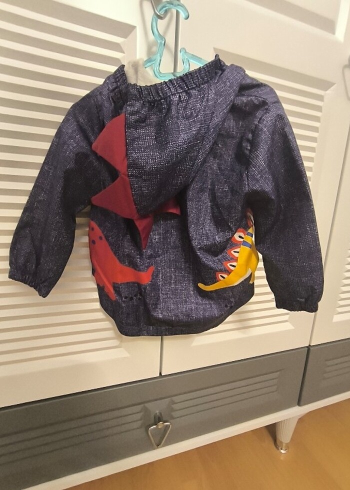 Erkek çocuk yağmurluk  - Görsel 2