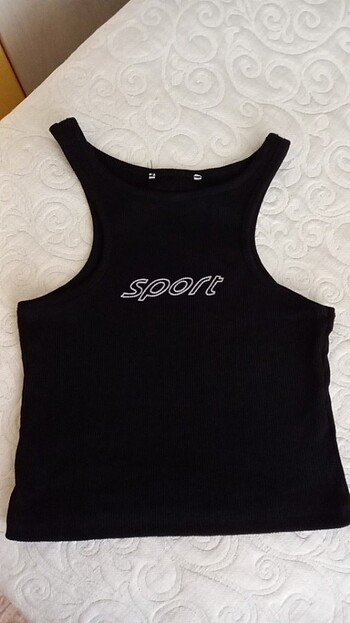 Siyah crop