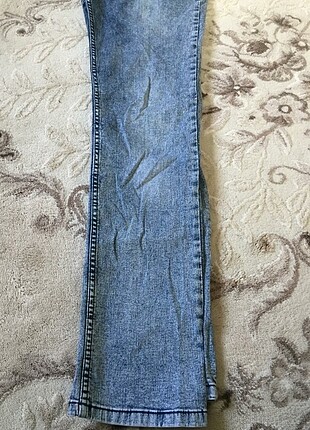 33 Beden Jean.
