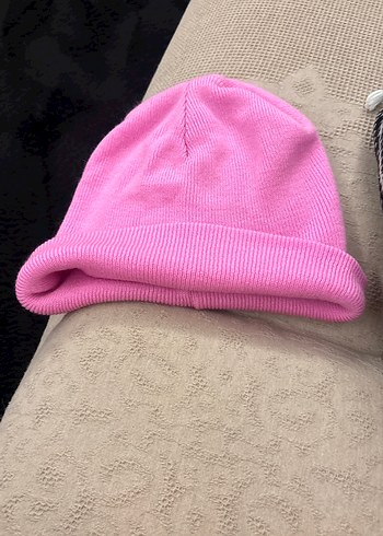 Pembe Örgü Kadın Bere - Görsel 2