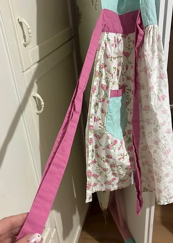 Pastel Pembe Çiçek Desenli Mutfak Önlüğü - Görsel 7